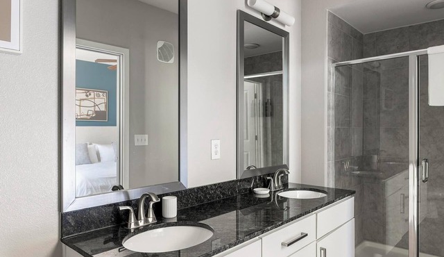 Landing | Beautiful 1BD, Pool, Game Room