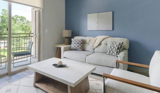Landing | Beautiful 1BD, Gym