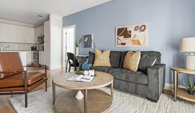 Landing | Beautiful 2BD, Yoga Studio, Pool