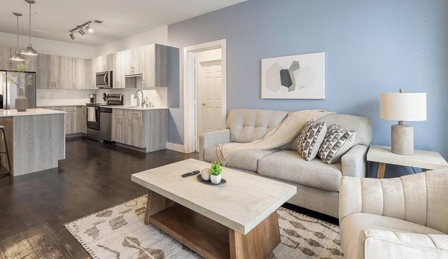 Landing | Beautiful 2BD in Bricktown