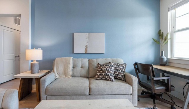 Landing | Beautiful 2BD in La Cima