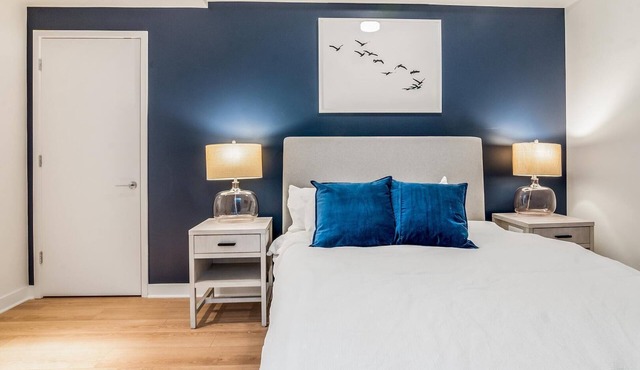 Landing | Beautiful 2BD in Columbia Heights