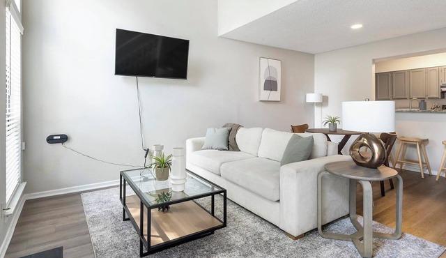 Landing | Beautiful 2BD, Game Room, Pool