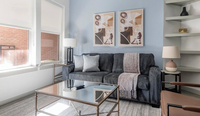 Landing | Beautiful 2BD, Rooftop Lounge, Game Room