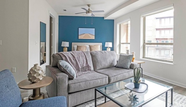 Landing | Beautiful Studio, Game Room, Yoga Studio