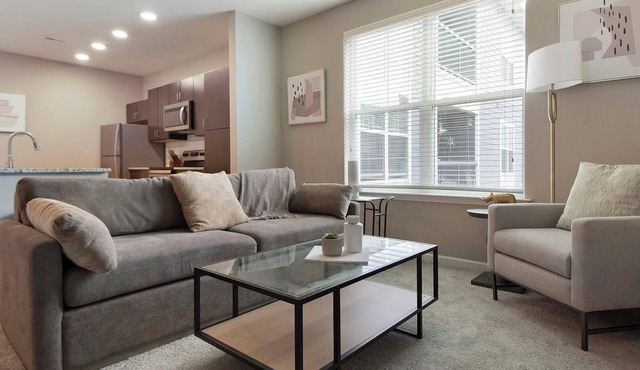 Landing | Beautiful 1BD, Courtyard, Pool