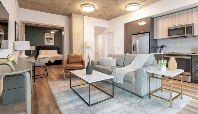 Landing | Beautiful 2BD, Gym, Game Room