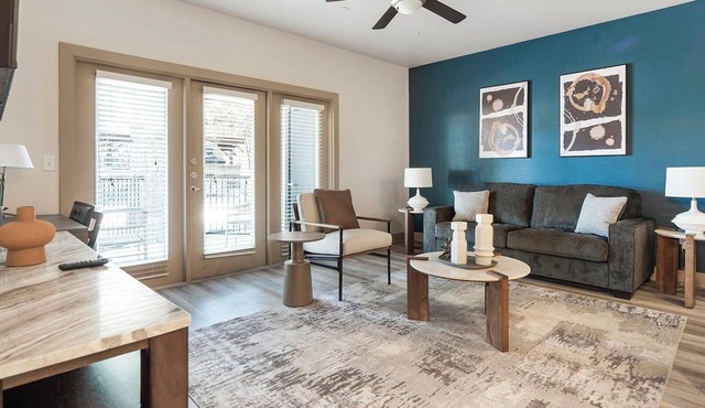 Landing | Beautiful 1BD, Pool, Gym