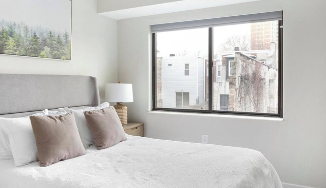 Landing | Beautiful 2BD, Gym