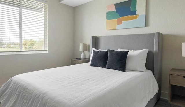Landing | Chic 1BD, Clubhouse, Gym