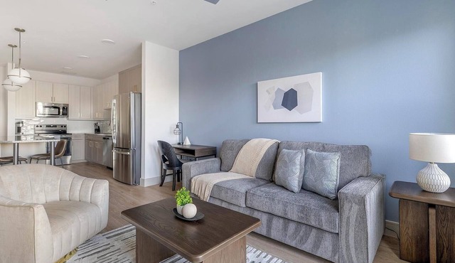 Landing | Chic 1BD, Clubhouse, Gym