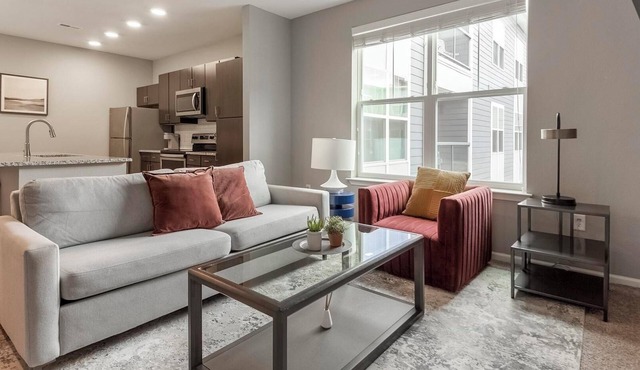 Landing | Chic 1BD, Gym, Courtyard