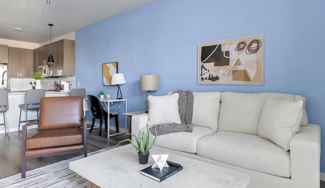 Landing | Chic 1BD, Game Room, Clubhouse