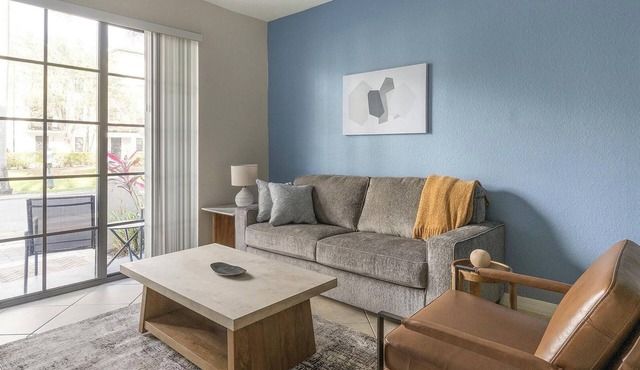 Landing | Chic 1BD, Gym, Clubhouse