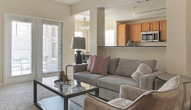 Landing | Chic 1BD, Gym, Courtyard