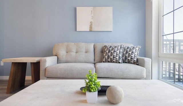 Landing | Chic 1BD, Pool, Game Room