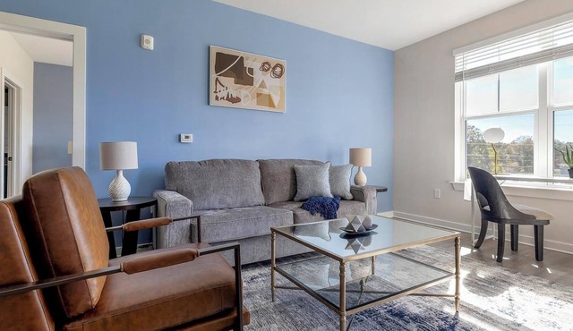 Landing | Chic 2BD, Pool, Gym