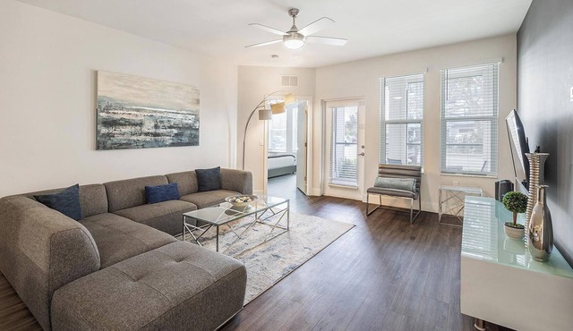 Landing | Chic 3BD, Clubhouse, Gym