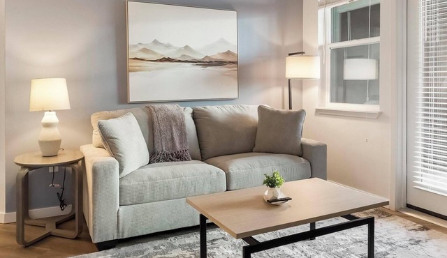 Landing | Incredible 2BD, Gym, Pool