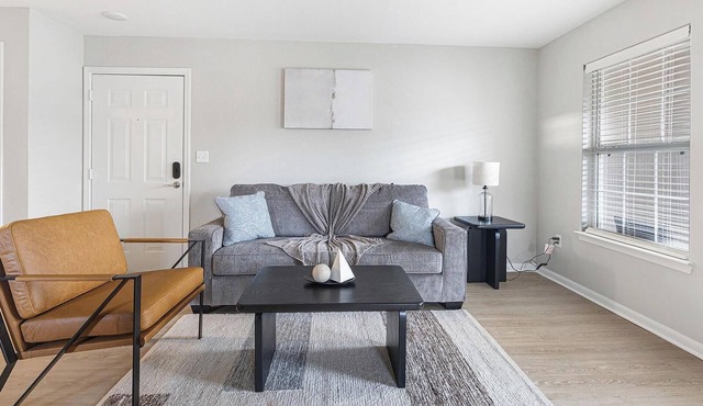Landing | Incredible 2BD, Game Room, Clubhouse