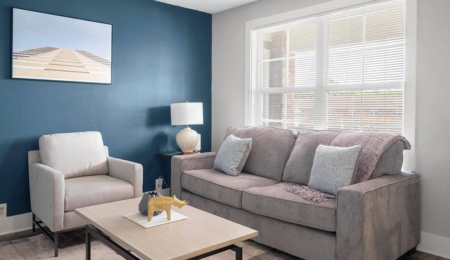 Landing | Incredible 2BD, Gym, Pool