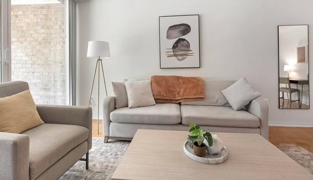 Landing | Incredible 1BD, Pool, Gym