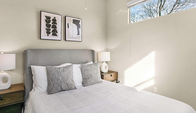 Landing | Incredible 1BD, Yoga Studio, Gym