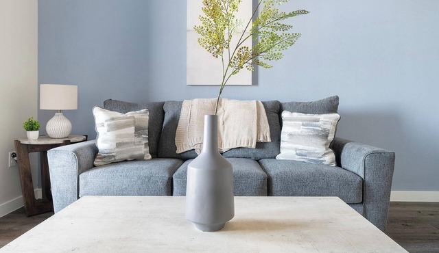 Landing | Incredible 1BD, Gym, Clubhouse