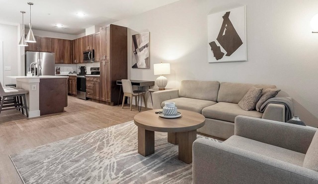 Landing | Incredible 1BD, Gym, Pool
