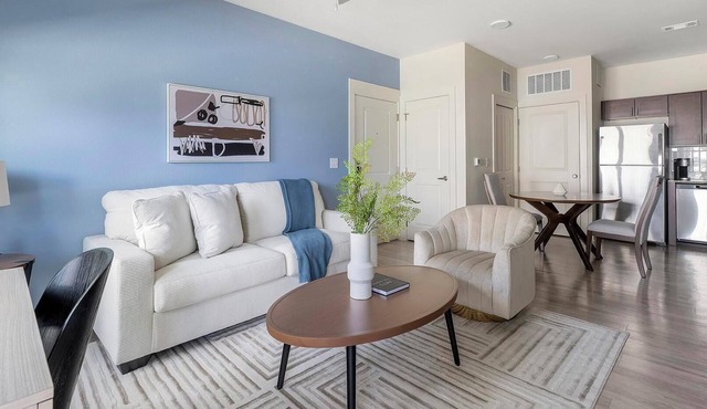 Landing | Incredible 1BD, Gym, Clubhouse