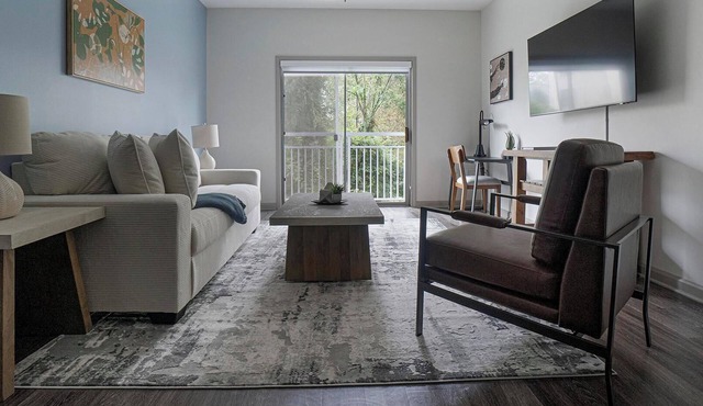 Landing | Incredible 1BD, Yoga Studio