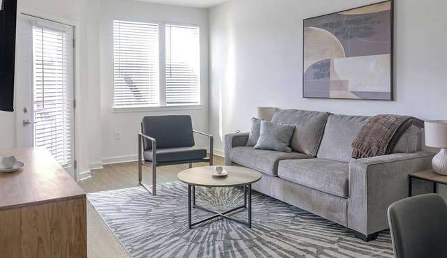 Landing | Incredible 1BD, Gym, Clubhouse