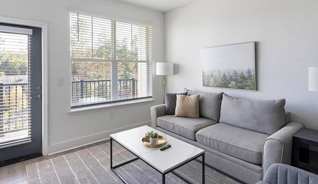 Landing | Incredible 2BD, Gym, Clubhouse