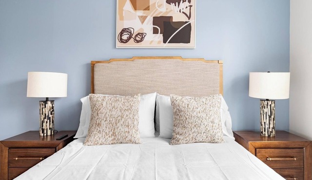 Landing | Incredible 2BD, Gym, Pool