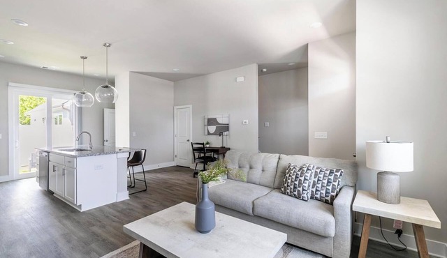 Landing | Incredible 2BD, Gym