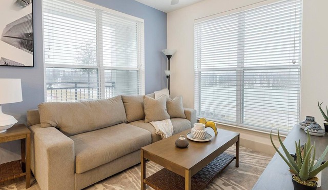 Landing | Incredible 2BD, Gym, Clubhouse