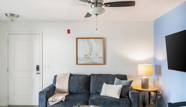 Landing | Incredible 2BD, Clubhouse, Game Room
