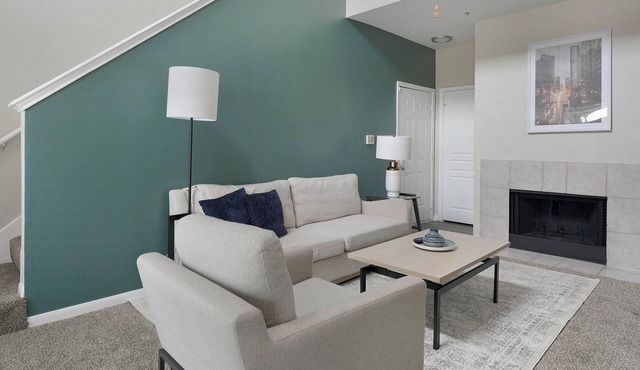 Landing | Incredible 2BD, Pool, Gym