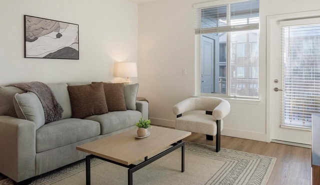 Landing | Incredible 2BD, Clubhouse, Gym