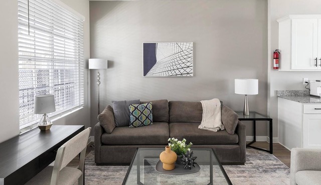 Landing | Incredible 2BD, Pool, Courtyard