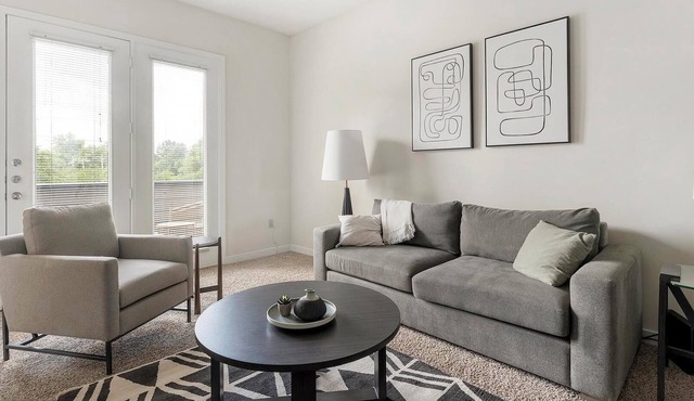 Landing | Incredible 2BD, Gym, Clubhouse