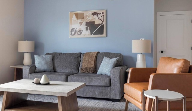 Landing | Incredible 2BD, Gym, Pool