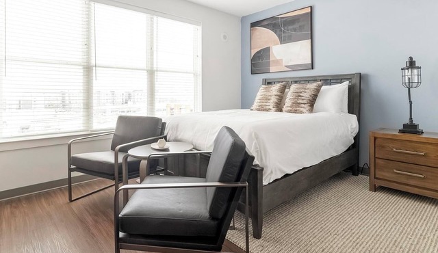 Landing | Incredible Studio, Pool, Yoga Studio