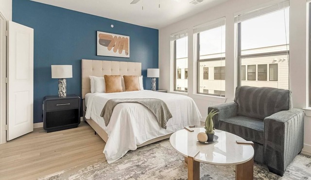 Landing | Incredible Studio, Pool, Gym