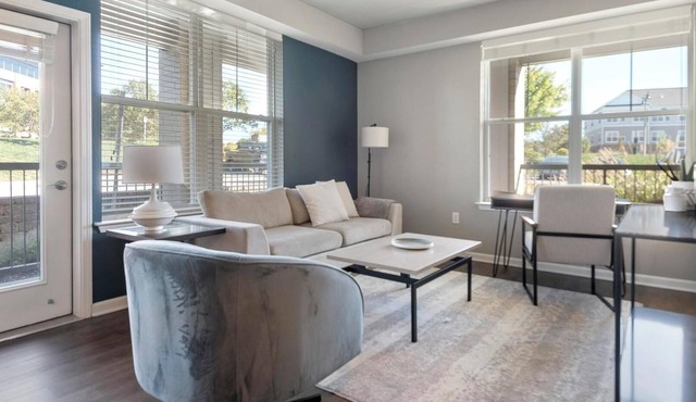 Landing | Incredible 3BD, Courtyard, Pool