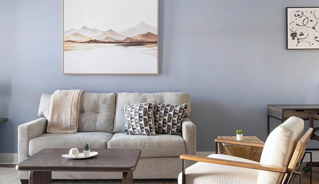 Landing | Incredible 1BD, Gym, Pool