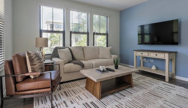 Landing | Incredible 2BD, Clubhouse, Gym