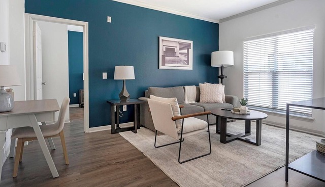 Landing | Incredible 2BD, Gym