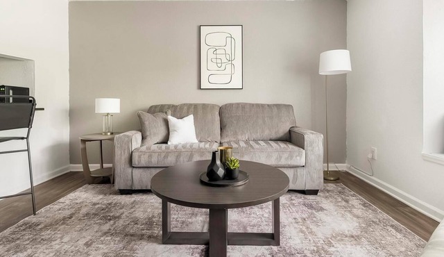 Landing | Modern 1BD, Pool, Gym