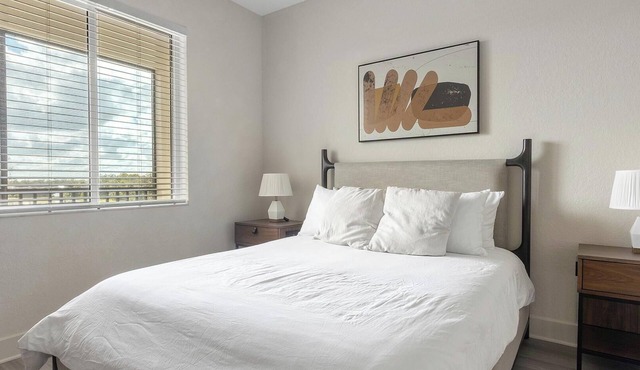 Landing | Modern 1BD, Clubhouse, Yoga Studio